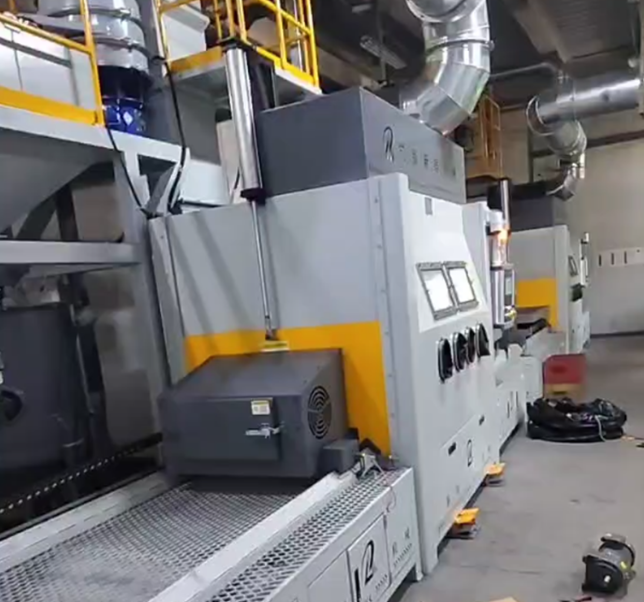 临夏抛丸机 vs 喷砂机:工业清理该怎么选?